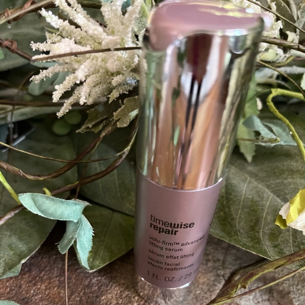 🌸🌸🌸TIMEWISE VOLUFIRM RETINOL CREAM TODAY ONLY